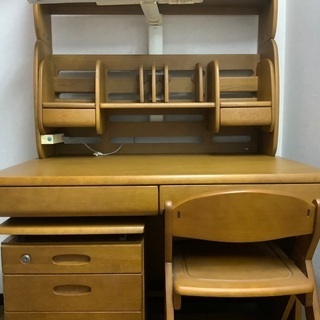 学習机　黒　イトーキ（直接引き取りのみ） 学習机黒イトーキ（直接引き取りのみ） 美品⭐︎ITOKI /イトーキ 学習