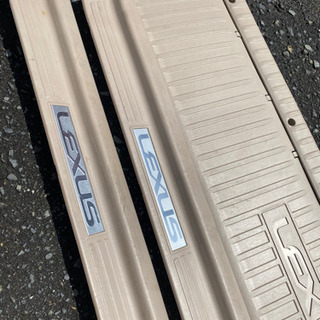 希少品　入手困難　廃盤ランクル100 LX470 スカッフプレート