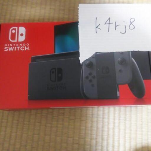 新品　新型　Nintendo Switch 本体　グレー