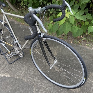 【即乘】送料無料 Calamita dueカーポン ロードバイク9.6キロ18速 即乘】送料無料 Calamita dueカーポン ロードバイク9.6キロ18速 即乘