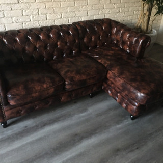 チェスターフィールド　カウチソファー