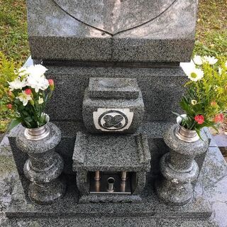 愛知県内のお墓参りを、基本料金6000円にて承ります！