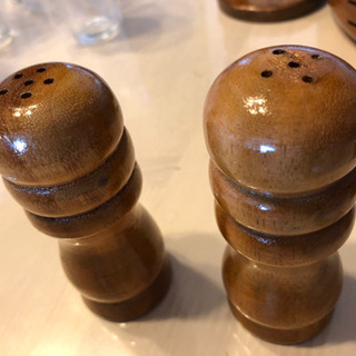 【ネット決済】未使用木製サラダトング　木製ペッパーミル