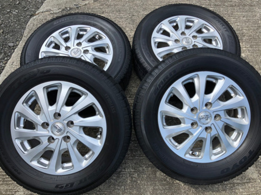 15インチ　205/65/15 4本セット