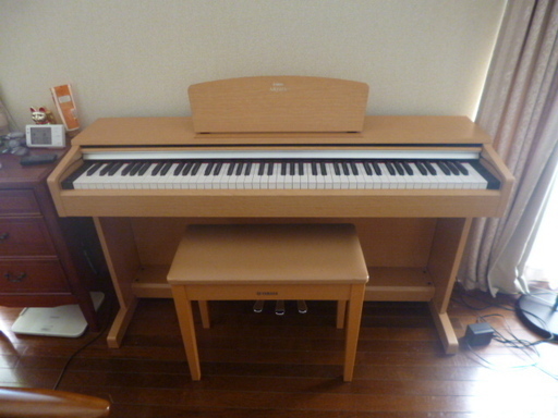 YAMAHA　電子ピアノARIUS　YDP-140C 中古　椅子付き 2008年製
