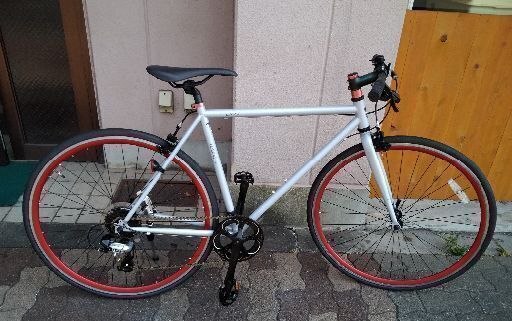 reunion LiLU 700cクロスバイク 8speed/シルバーｘレッド