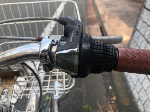 取引中22インチギア付き自転車 女の子向け(110〜140)センチに適応