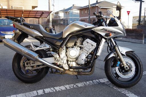 FZS1000 FAZER シルバー　2003年式　車検残あり