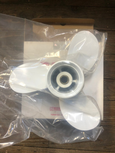 トーハツ 船外機　新品プロペラ