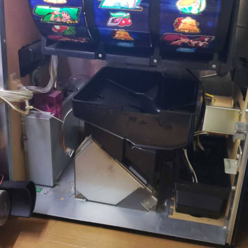 値下げ【白ロムプレミアム搭載】マクロスフロンティア はじまり
