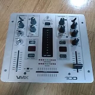 Behringer VMX 100 Pro Mixer