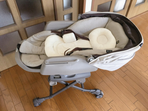 ＜美品＞コンビ ネムリラAT オートスウィング 電動バウンサー ココアブラウン Combi コンビ ネムリラ オートスウィング エッグショック BR