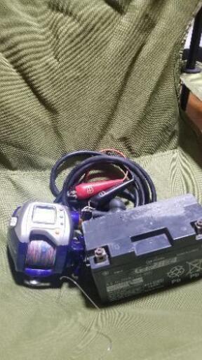 ダイワ電動リール　ハイパータナコン400バッテリー付き