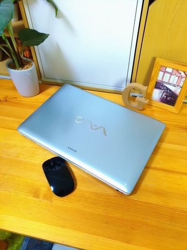 SSD128G搭載で速い！　綺麗なシルバーホワイトの可愛いVAIO♪　　最新Windows10　64Bit★　SONY　バイオ♪　高性能デュアルコア　メモリ4G　Webカメラ＆テンキー内蔵　　15.5インチ大画面　マウス付き 　DVDドライブ　ノートパソコン　無線LAN　Wi-Fi対応