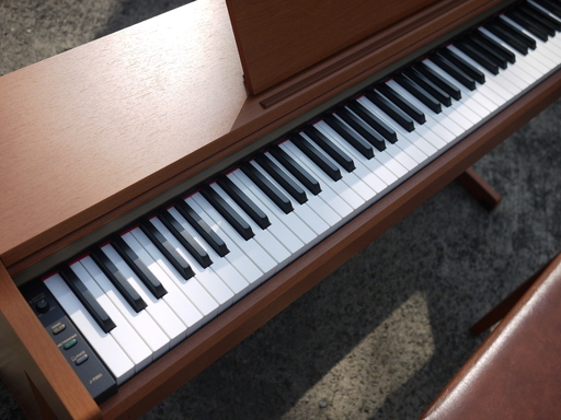 YAMAHA 電子ピアノ J-7000(ピアノのみ)