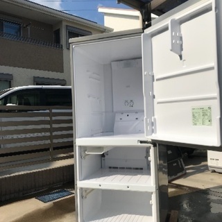 キッチン家電 取引中2016年製アクア冷凍冷蔵庫3ドア美品。千葉県内