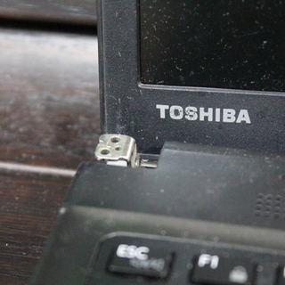 【難あり】TOSHIBA R734/M【中古】