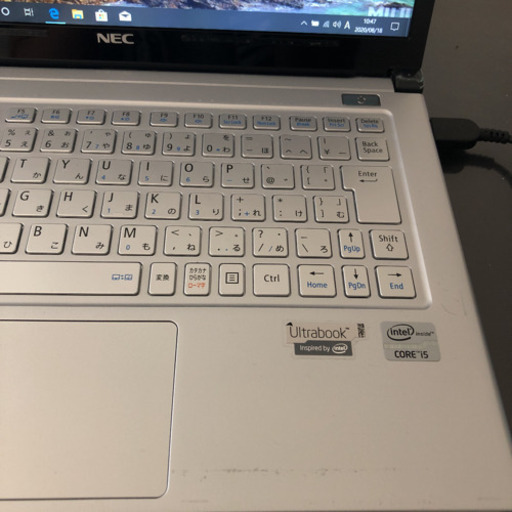 超薄型ノートパソコン PC-LZ550/LS