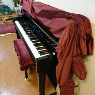 ローランド電子ピアノ　型番LX-17PEハイブリッド　2017年7月購入　黒鏡面仕上げ　椅子付き　説明書付き。