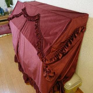 ローランド電子ピアノ　型番LX-17PEハイブリッド　2017年7月購入　黒鏡面仕上げ　椅子付き　説明書付き。