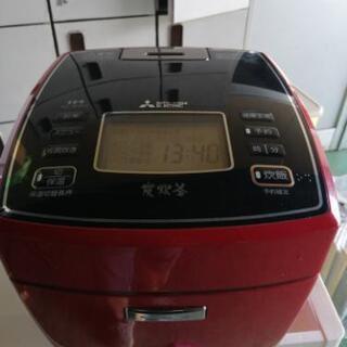 三菱　IH　炊飯器　NJ-10XE3-R