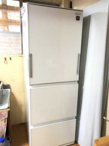 美品　SHARPプラズマクラスター冷凍冷蔵庫356L