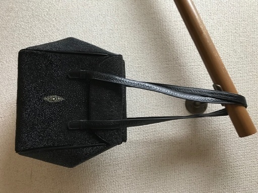 エイ革　バッグ