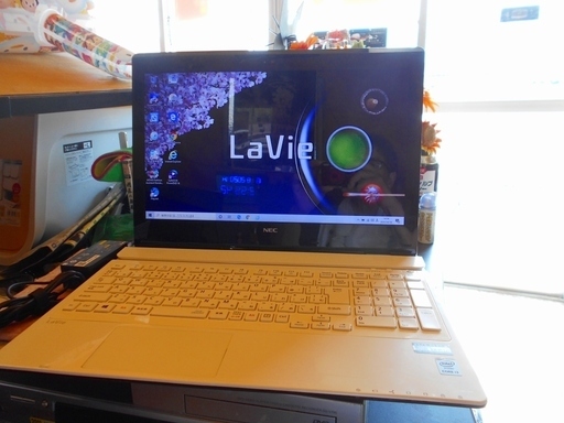 ノートパソコン NEC Lavie NS350/AAW Core i3
