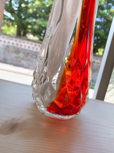 春のコレクション ガラス花瓶 赤 白 花瓶 Labelians Fr