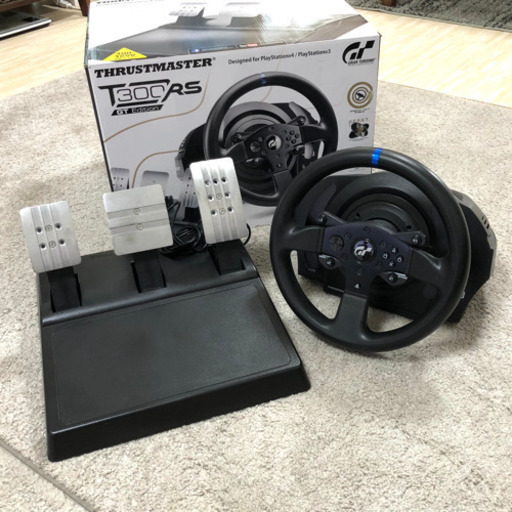 Thrustmaster T300 RS ハンドルコントローラー-