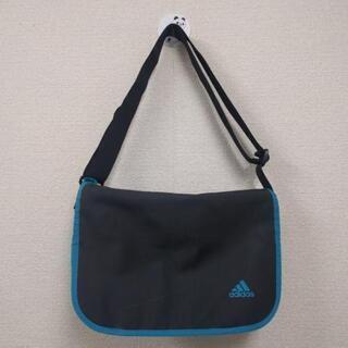 【美品】最終値下げ！adidas ショルダーバッグ 黒×青