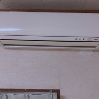 ルームエアコンToshiba RAS-2218D  