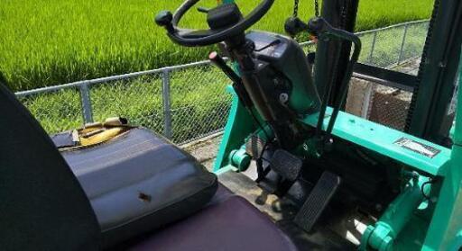 ディーゼル フォークリフト 配送可能です ディーゼル フォークリフト 配送可能です