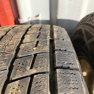 【お話し中】ハイエース、キャラバンに　215/70/15  スタッドレス お話し中】ハイエース、キャラバンに 215/70/15 スタッドレス