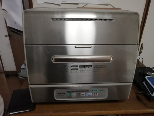 ナショナル　食洗器です。