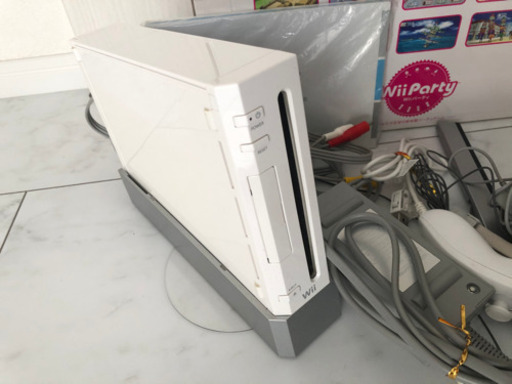 美品 箱付き Nintendo Switch 任天堂 Wii本体 Wii ソフト2枚付 Party Wii 動物の森 みなさママ 岡山の家電の中古あげます 譲ります ジモティーで不用品の処分 美品 箱付き Nintendo Switch 任天堂 Wii本体 Wii ソフト2枚付 Party Wii 動物の森 みなさママ 岡山の家電の中古あげます 譲ります ジモティーで不用品の処分