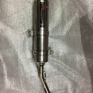 他のサイトで完売しました！マジェスティ125 FI　5CA　ヨシムラ　サイクロン　マフラー