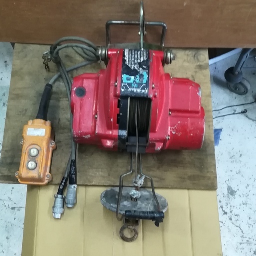 値下　新ダイワ　60Kg　ウインチ　2.5