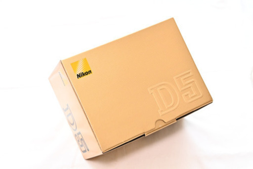 Nikon D5 ボディ 美品  XQDタイプ