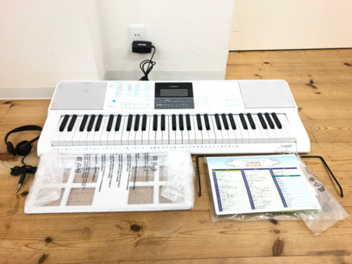 8-45  電子ピアノ　カシオ　LK-516  2018年製