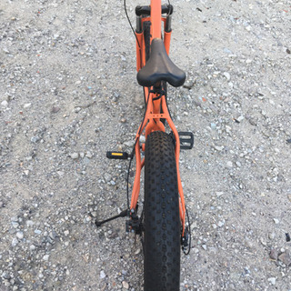 自転車　ファットバイク　マウンテンバイク