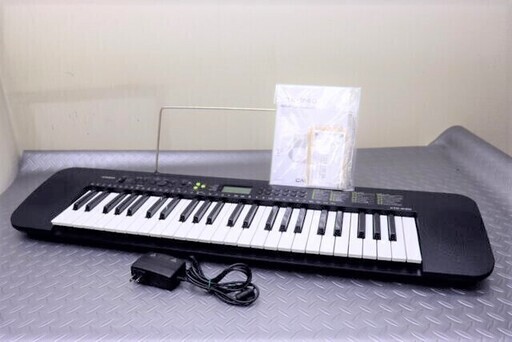 Casio　ベーシックキーボード　CTK-240　2016年製　49鍵　電子ピアノ　音楽　楽器　練習　音楽会