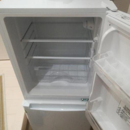 2019年製　冷蔵庫ニトリ