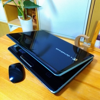 大容量500G！　高級感のある光沢ベルベッティブラック♪　最新Windows10　64Bit★　　特大16インチ☆　東芝 dynabook 　　core2で高速　メモリ4G　　マウス付き 　ノートパソコン　　無線LAN　Wi-Fi対応　DVDドライブ 大容量500G！ 高級感のある光沢ベルベッティブラック♪ 最新Windows10