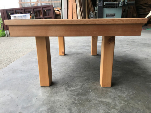 大工さんが作ったテーブルその1