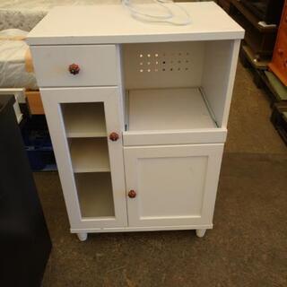 Hk0 説明文必読 取っ手がお洒落な白いキッチンボード Kagumam 貝塚の収納家具 食器棚 キッチン収納 の中古あげます 譲ります ジモティーで不用品の処分