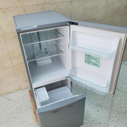 ■配送可■Panasonic パナソニック 138L ノンフロン冷凍冷蔵庫 NR-B146W-S 2013年製