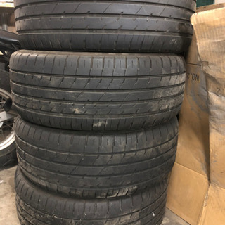 ダンロップ製235/50R18 20系ヴェルファイア純正アルミホイール