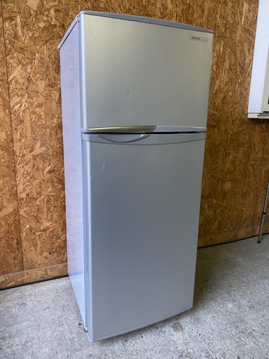 A1704　シャープ　２ドア冷蔵庫　１１８L シルバー