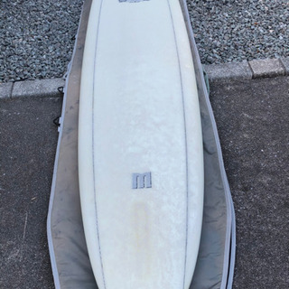 ロングボード　9フィート　クワッドになります